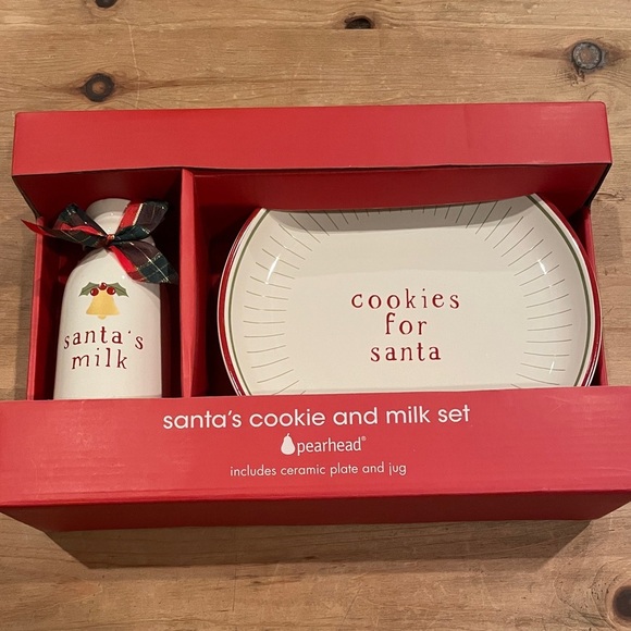 Pearhead Other - NWT Pearhead Cookie & Santa’s Milk plate & plaid ribbon jug hostess gift kids